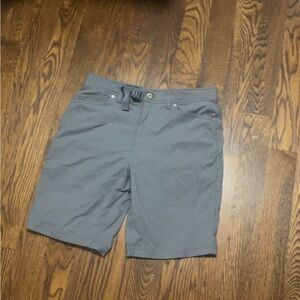 Gerry Weber Gray Flat Front Shorts